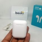 i11 airpods in pakistan